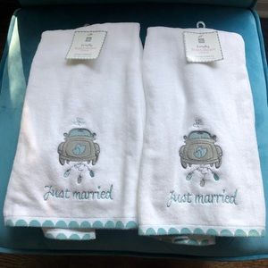 Just Married Hand Towels💙